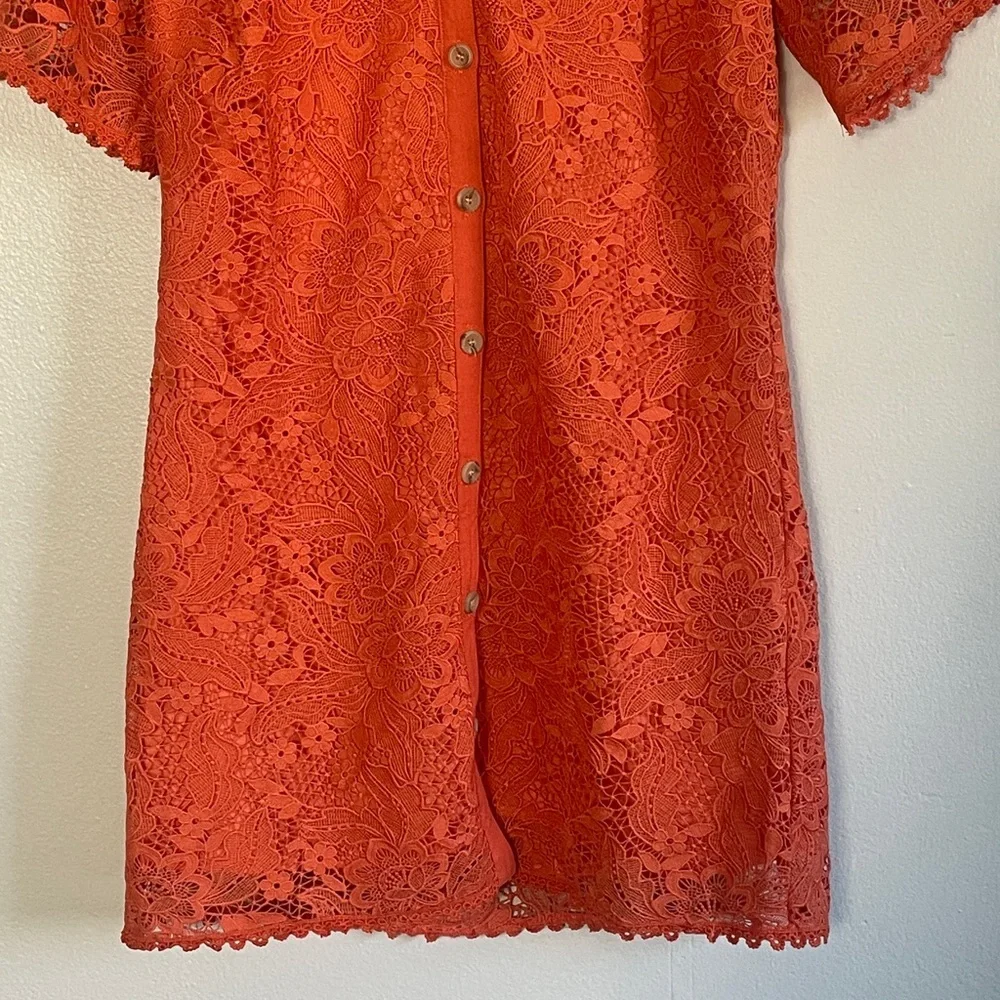 Amuse Society Coral‎ Button-Down Lace Dress Size Small - Picture 4 of 9